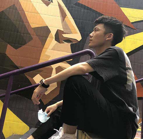 及久設(shè)計(jì)師03