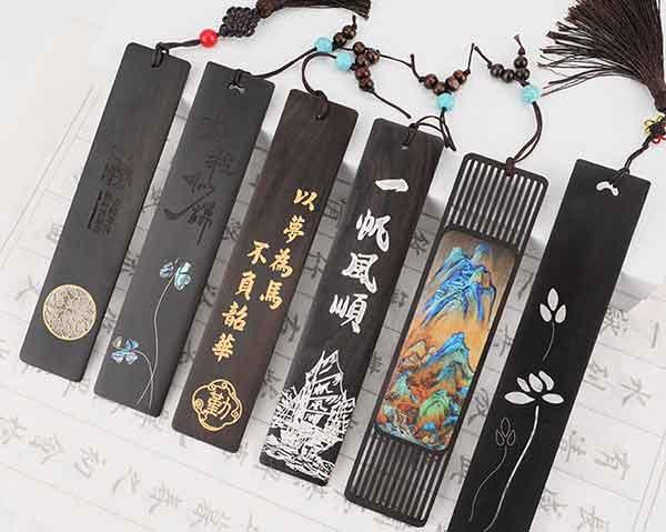 2024畢業(yè)季禮物木質(zhì)書簽定制