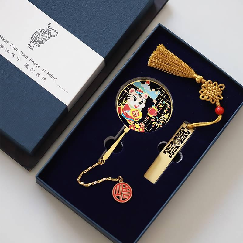 定制公司禮品時，如何體現(xiàn)公司的品牌特色